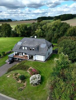 Großzügiges Mehrfamilienhaus in idyllischer Lage - Guxhagen