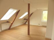 Top sanierte 2 Zimmer- Dachgeschoss Wohnung in Borby - Eckernförde