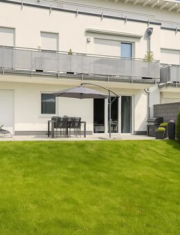 Neubaucharme: Exklusive EG-Whg. mit gehobener Ausstattung, 10,5? Terrasse & 140? Garten & Tiefgarage - Bonn