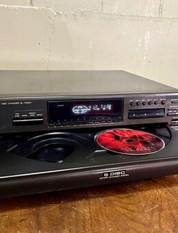 T E C H N I C S CD Changer 5 DISC Rotary Wechsler SL – P D 687 Technics SL-PD687 5-cd Multiplayer - Dübendorf