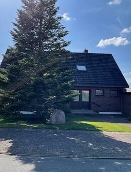 2-3 Familienhaus - Niesgrau