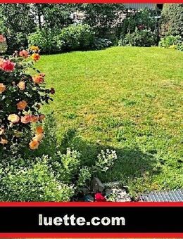 Einfamilienhaus (DHH), 7 ½ Zi, ca. 153 m² Wohnfl., in ruhiger, sonniger Lage, ideal für Familie mit Kindern, Holzpell... - Görwihl