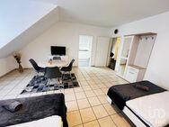 Charmante Dachgeschosswohnung mit zusätzlichem Ausbaupotenzial - Mülheim (Ruhr)