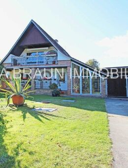 Einfamlienhaus mit Wintergarten, zwei Garagen, viel Nebengelass in Bernau - Bernau (Berlin)