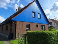 Gepflegtes 3-Familien-Haus mit Kamin und Doppelgarage in Wampen nahe Greifswald - Neuenkirchen (bei Greifswald)
