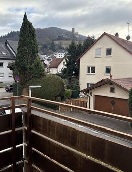 Attraktive 3-Zimmer-Wohnung mit Garage und Stellplatz in Schriesheim - Schriesheim