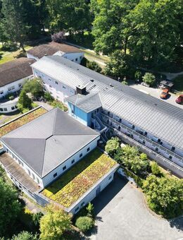 Große Immobilie mit Entwicklungspotenzial - Münchberg