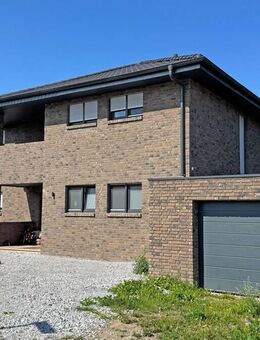 Modernes und großzügiges Einfamilienhaus in schöner Lage von Voerde! - Voerde (Niederrhein)