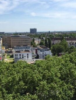 Renoviert, Einbauküche, Stellplatz, top Lage! - Köln