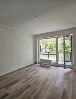Energetisch sanierte Wohnung mit Balkon in Lichterfelde-West! - Berlin