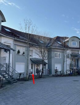 Öhringen - Maisonette-Wohnung mit 2 Balkonen und Tiefgaragenplatz - sofort verfügbar - Öhringen