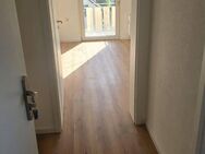 Neu renovierte Dachgeschosswohnung, 1 Zimmer, Küche, Bad, Balkon in Meisenheim zu vermieten! - Meisenheim