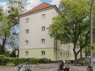 Jetzt zugreifen: Bezugsfreie, gepflegte 4-Zimmer-Etagenwohnung in Berlin-Neukölln - Berlin