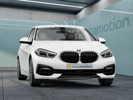 BMW 118, i Hatch Sport Line Gestiksteuerung, Jahr 2020 - München