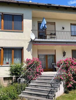 Mehrfamilienhaus mit großem Grundstück - Straubing