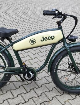 Jeep E-Bike / Pedelec | Fatbike | 25 Km/h | 7 Gang | Wie Neu - Berlin Treptow-Köpenick