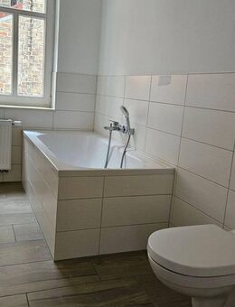 Klassisch und stilvoll - 3-Zimmer Wohnung mit Balkon+Stellplatz in der Altstadt von Mühlhausen/Thüringen - Mühlhausen (Thüringen)