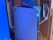 Playstation 5 mit Controller und BO6 - Schmalkalden