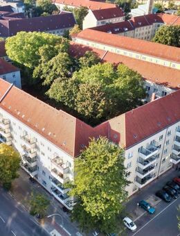 *** historisch zentral mit 3 Zimmern wohnen *** - Berlin