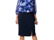 select! By Hermann Lange 2-in-1-Kleid mit einer dekorativen Kette