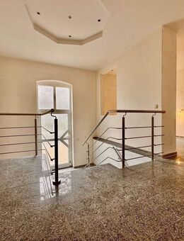 Vielseitige Hochparterre-Wohnung mit großem Potenzial! - Erfurt