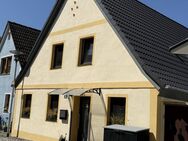 Ein kleines historisches Juwel! Das Stadthaus wurde 2021/2022 komplett kernsaniert! - Höchstadt (Aisch)