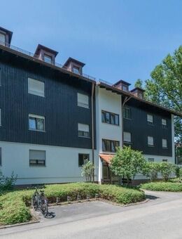 Gemütliche 3-Zimmer-Erdgeschosswohnung mit Garten in Oberschleißheim - Oberschleißheim
