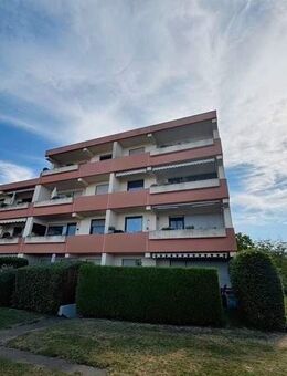 Renovierte 2 ZKB DG-Wohnung mit Balkon - WBS erforderlich! - Kein Jobcenter! - Trier