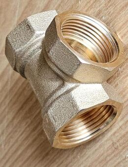 w09) Messing T-Stück mit Schlüsselweite 32 ; DIN 20 Rp 3/4 Zoll Innengewinde Fitting - Garbsen