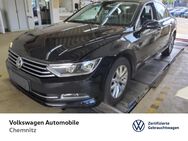 VW Passat, 1.5 TSI Comfortline Massagesitze, Jahr 2018 - Chemnitz