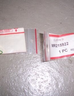 MR215922 Clip, Tür vorn Mitsubishi Carisma/Space Star - Hannover Vahrenwald-List