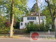 Last-Minute-Chance: Altbauvilla mit Terrasse und parkähnlichen Grundstück + Option für Nachbar-Villa - Berlin