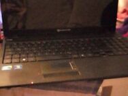 Toshiba Laptop und Samsung Smartphone. - Bochum