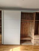 KOSTENLOSELIEFERUNG WIE NEU!! Schwebetürenschrank Schiebetürenschrank Kleiderschrank. in 81737