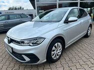 VW Polo, 1.0 TSI Life APP LANE, Jahr 2022 - Bad Oeynhausen