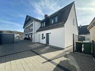 Haus im Haus ~ Großhabersdorf ~ Provisionsfrei ~ 3-Zi-Maisonette mit Terrasse und eigenem Eingang ~ Kfz-Stellplatz ~ frei zum Selbstbezug 01.07.2025 - Großhabersdorf
