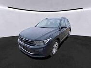 VW Tiguan, 2.0 TDI Life IQ Travel Park-Len, Jahr 2022 - Haag (Oberbayern)