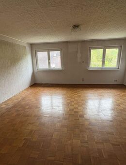 Investieren und entwickeln: Sanierungsbedürftiges Mehrfamilienhaus - Etzelwang