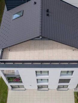 Top Penthouse/Dachgeschoss mit toller Bergsicht und teilweiser Seesicht in modernem Mehrfamilienhaus zentrale Lage - Kressbronn (Bodensee)
