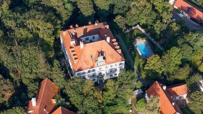 Traumhafte Loftwohnung im Schloss Weyhern