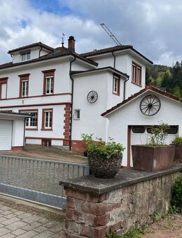 Historisches Anwesen in zentraler Lage von Zell i. W. - Zell (Wiesental)