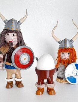 Eierwärmer Eierbecher WIKINGER Schild Helm Schwert Mittelalter - Walchum