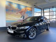 BMW 330, i Sport Line HIFI SPUR, Jahr 2021 - Strausberg