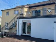 Kapitalanleger aufgepasst!!! Neu renoviertes vermietetes 2-Familienhaus mit separaten Eingängen in ruhiger Lage von Ensdorf zu verkaufen - Ensdorf (Saarland)