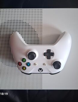 Verkaufe xbox one Konsole 500gb mit Controller und Kabeln + Spiele - Oberharz am Brocken Benneckenstein