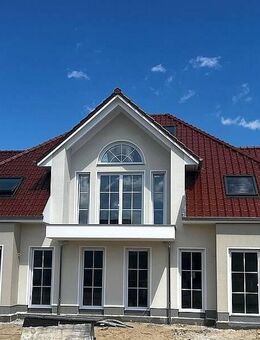 Bereit zum Einzug: Erdgeschosswohnung in attraktivem 3-Familienhaus - Karlshagen