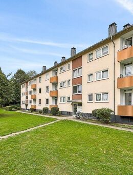 4-Zimmer-Eigentumswohnung mit 2 Balkonen in Lage - Weiter vermieten oder selbst einziehen - Lage (Nordrhein-Westfalen)