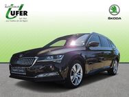 Skoda Superb, Combi Style Lederpolster, Jahr 2021 - Halle (Saale)