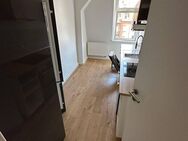 Erstbezug nach Sanierung: Ruhige Zweizimmerwohnung mit Einbauküche und Garten nahe Domplatz - Erfurt