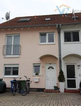 Großes schickes Reihenmittelhaus in Bischofsheim zum Verkauf (WEG-Teilung) - Bischofsheim